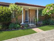 Modern, Immaculate & Ready To Move in Now Single Level...