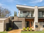 MODERN INNER CITY LIVING