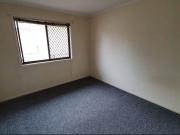 Modern Kitchen Entertainment Area Great Location