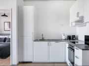 Modern Landstraße 1BR w/ Amazing Views, steps from Danube