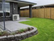 MODERN LIVING
