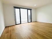 MODERN LIVING, CONVENIENT LOCATION