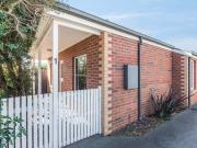 Modern Living for the Ideal Lifestyle or Rewarding... Modern Living for the Ideal Lifestyle or Rewarding...