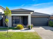 Modern Living in Lakeside