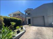 MODERN LIVING IN PRIME HANDY LOCATION