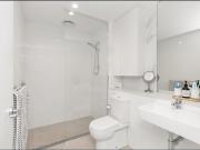 MODERN LIVING IN SOUTH PERTH WITH VIEW