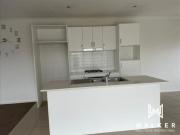 Modern Living Townhouse!