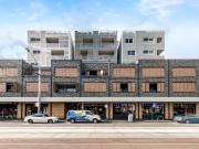 Modern Living with Two car spaces!