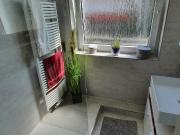 Modern, lovely flat close to park