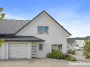 Modern, Low Maintenance Living in a Prime Kingston Location