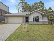 Modern, Low Maintenance Living in a Prime Moggill Pocket