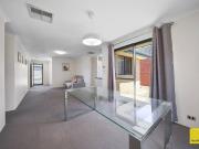 Modern & Low Maintenance Living in a Quiet Canning Vale...