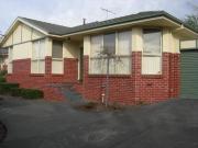 Modern, Low Maintenance Living in an Unbeatable Location!