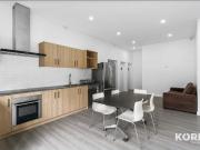 Modern Luxury 2 BR Apartment Close to Victoria Square