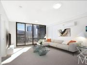 MODERN LUXURY APARTMENT NEXT DOOR TO WESTFIELD PARRAMATTA