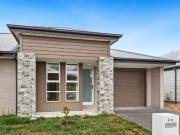 Modern Luxury Awaits: Stunning Duplex in Teneriffe Estate! Modern Luxury Awaits: Stunning Duplex in Teneriffe Estate!