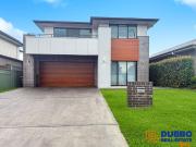 Modern Luxury Family Living with Southlakes Open Space...