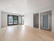 Modern Luxury Living in Port Melbourne