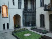 Modern Maisonette Apartment in Historic Building, Berlin...