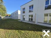 MODERN, MASSIV UND HOCHWERTIG VOM BAUMEISTER