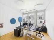 MODERN MIT GUTEM AUTOBAHNANSCHLUSS