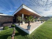 MODERN MIT PANORAMAAUSBLICK