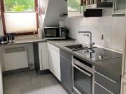 Modern möblierte Maisonette Wohnung mit Balkon in Sülz...