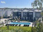 modern möblierte Mietwohnung mit Balkon, Wellnessbereich...