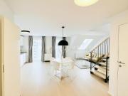 Modern möbliertes 3 Zimmer Apartment über 2 Levels mit...