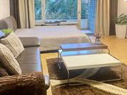 Modern möbliertes Apartment mit Balkon und TG...