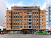 Modern North west corner Apartment in the Heart of Rockdale