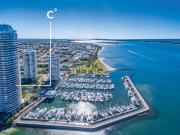 Modern Ocean View Apartment 11th Floor 2 x Marina Berths...