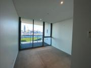 Modern Ocean View Apartment – 1 Bedroom with Secure Car Park