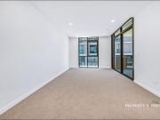 Modern One Bedroom Apartment – 2 Minutes Walk to...