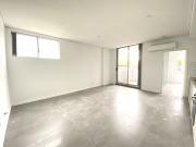 Modern one bedroom apartment !