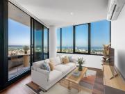 Modern One Bedroom Apartment in Prime St Kilda Road Location