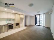Modern One Bedroom Apartment NOW LEASING!