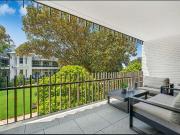 Modern One Bedroom Apartment with Balcony