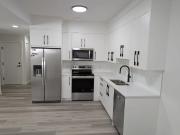 Modern One Bedroom Basement Suite in Prestigious West...