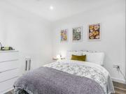 Modern one bedroom flat in a loft style apartment...