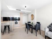 Modern One Bedroom in Prime CBD Spot Walk to City, River...