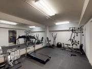 Large Upscale Studio in Capitol Hill – Full Kitchen +...