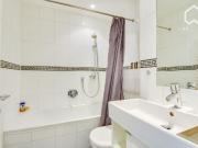 Modern & Quiet Apartment with Balcony in Prime...