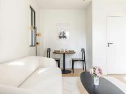 Modern, refurbished 38m2 flat in a lively, family...