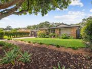 Modern Renovated Home in Quiet Cul de Sac