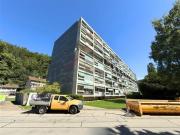 Modern renovierte 3.5 Zimmer Wohnung im 6. Obergeschoss...