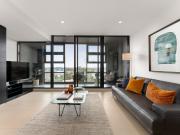 Modern Riverside Living in a Vibrant Lifestyle Precinct
