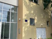 Modern sanierte, lichtdurchflutete Wohnung mit...
