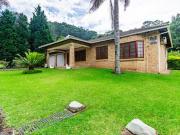 modern, simple yet elegant