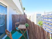 Modern single bedroom in Saldanha Room 6